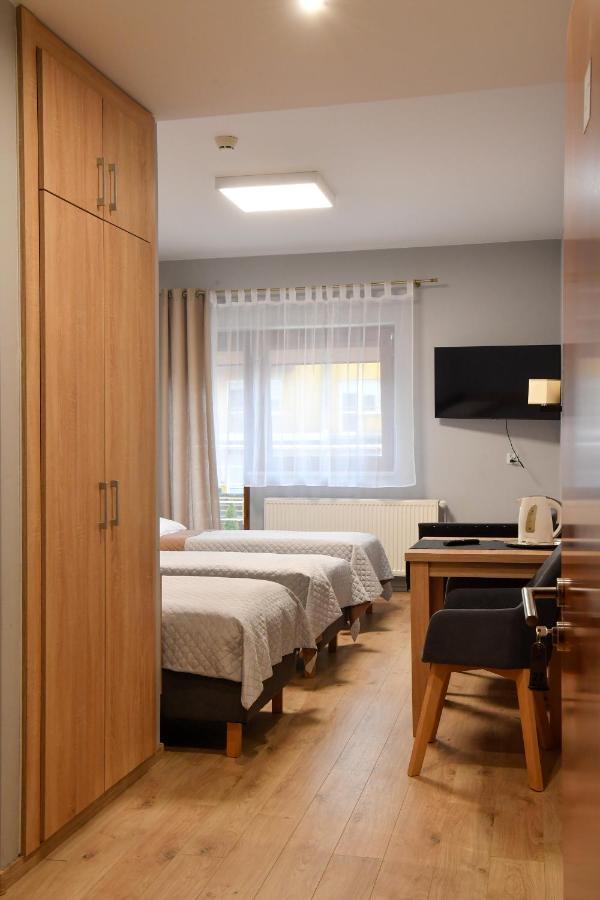 Fotex Panzió Ząbki Kültér fotó